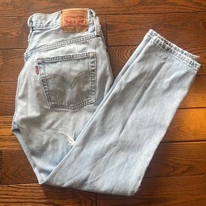 Levi’s Distressed 501 Jeans